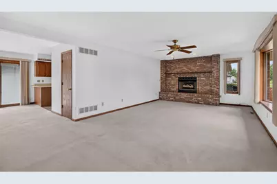 1882 N 3051 Road, Ottawa, IL 61350 - Photo 7