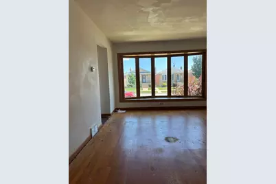 6022 S Natoma Avenue, Chicago, IL 60638 - Photo 3