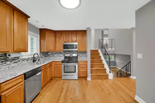 431 Polo Club Dr, Glendale Heights, IL 60139 - Photo 7