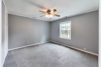 1706 Illinois Road, Northbrook, IL 60062 - Photo 17