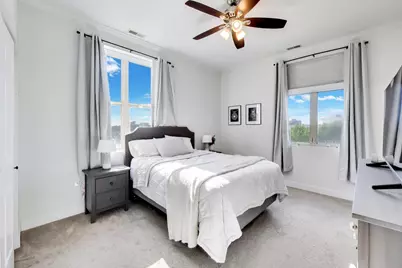 2342 W Bloomingdale Avenue #401, Chicago, IL 60647 - Photo 9