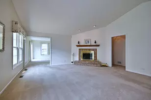 452 Park Barrington Dr, Barrington, IL 60010 - Photo 19