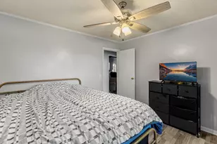 1226 S Hieland Rd, Saint Anne, IL 60964 - Photo 7