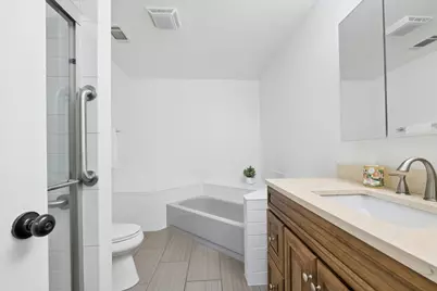 172 White Branch Court #172, Buffalo Grove, IL 60089 - Photo 11