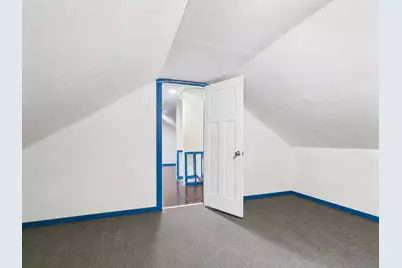 5242 W Schubert Avenue, Chicago, IL 60639 - Photo 11