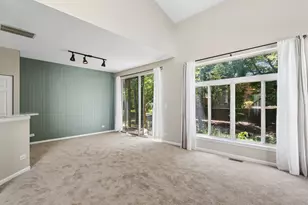 8404 Mystic, Darien, IL 60561 - Photo 9