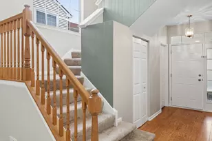 8404 Mystic, Darien, IL 60561 - Photo 3