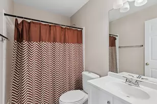 8404 Mystic, Darien, IL 60561 - Photo 13