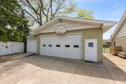 3741 Emerson Street, Schiller Park, IL 60176 - Photo 23