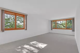 5915 W Gunnison St, Chicago, IL 60630 - Photo 9