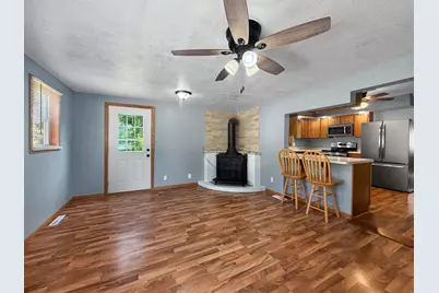 300 E 2nd Street, Orangeville, IL 61060 - Photo 9