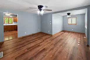 300 E 2nd St, Orangeville, IL 61060 - Photo 11