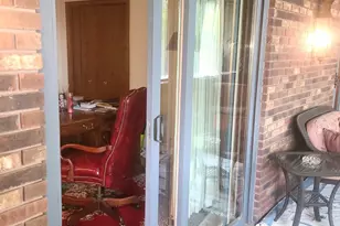 100 Red Top Dr, Libertyville, IL 60048 - Photo 11
