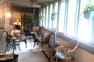 100 Red Top Dr, Libertyville, IL 60048 - Photo 9