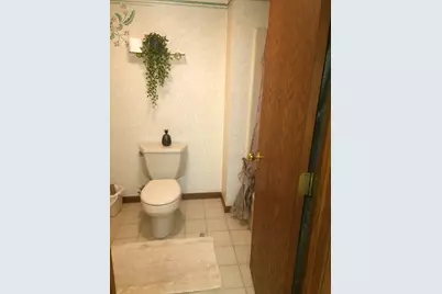 100 Red Top Drive #303, Libertyville, IL 60048 - Photo 15