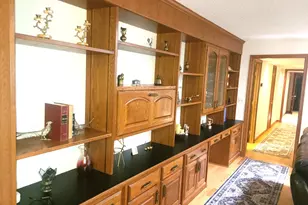 100 Red Top Dr, Libertyville, IL 60048 - Photo 13