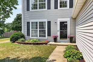 711 Deames St, Plano, IL 60545 - Photo 3