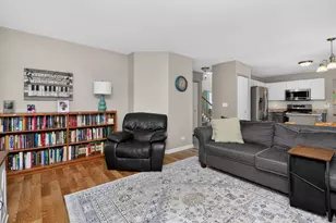 711 Deames St, Plano, IL 60545 - Photo 15