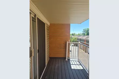 1635 N Milwaukee Avenue #303, Libertyville, IL 60048 - Photo 13