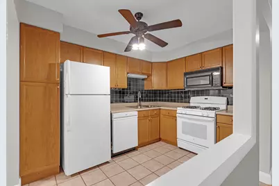 7383 Grand Avenue #105, Downers Grove, IL 60516 - Photo 5