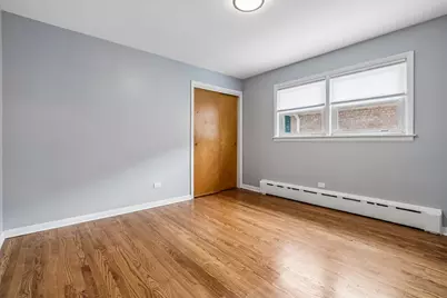 4916 N Rutherford Avenue, Chicago, IL 60656 - Photo 5
