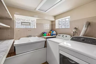 4916 N Rutherford Avenue, Chicago, IL 60656 - Photo 19