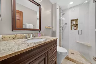371 S Western Ave, Bartlett, IL 60103 - Photo 17
