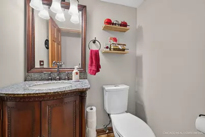 371 S Western Avenue, Bartlett, IL 60103 - Photo 15