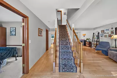 371 S Western Avenue, Bartlett, IL 60103 - Photo 3