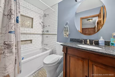 371 S Western Avenue, Bartlett, IL 60103 - Photo 21