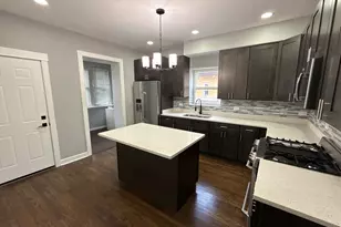 2552 N Austin Ave, Chicago, IL 60639 - Photo 19