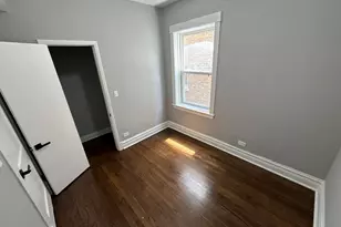 2552 N Austin Ave, Chicago, IL 60639 - Photo 15