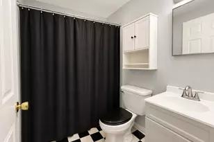 310 Johnson St, East Dundee, IL 60118 - Photo 7