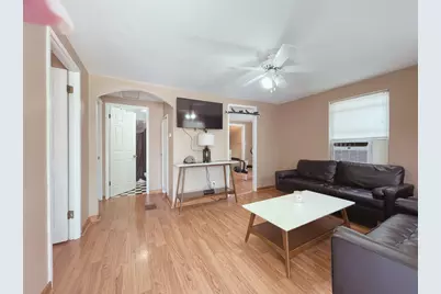 310 Johnson Street, East Dundee, IL 60118 - Photo 3