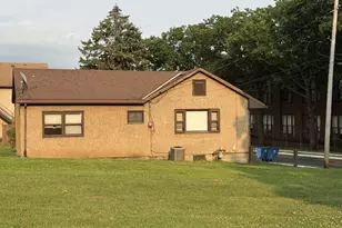 311 6th St, Peru, IL 61354 - Photo 9