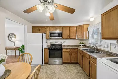 4571 W 88th Street, Hometown, IL 60456 - Photo 7