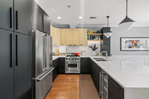 3823 N Ashland Ave, Chicago, IL 60613 - Photo 11