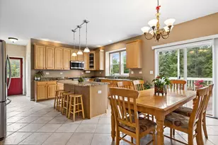 8 Orchid Ct, Streamwood, IL 60107 - Photo 9