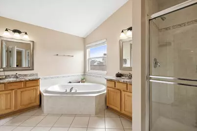 8 Orchid Court, Streamwood, IL 60107 - Photo 21