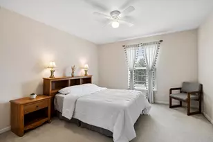 8 Orchid Ct, Streamwood, IL 60107 - Photo 23
