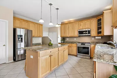 8 Orchid Court, Streamwood, IL 60107 - Photo 11