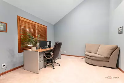 39 Wiltshire Drive, Lincolnshire, IL 60069 - Photo 5