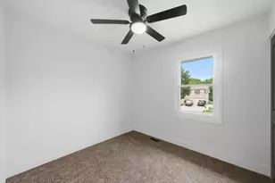 7931 W Laurel Dr, Frankfort, IL 60423 - Photo 17