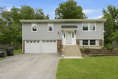 7931 W Laurel Drive, Frankfort, IL 60423 - Photo 1