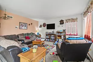 7723 Mossheather Dr, Joliet, IL 60431 - Photo 9