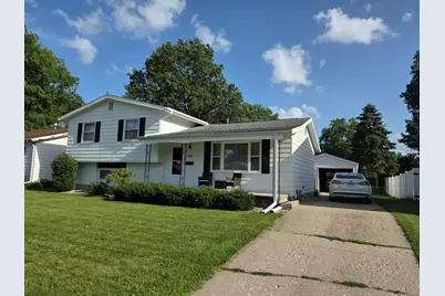 1205 E 18th Street, Sterling, IL 61081 - Photo 1