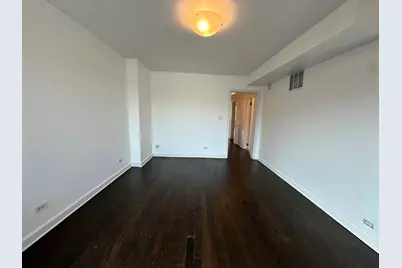 607 N Noble Street #4, Chicago, IL 60642 - Photo 3