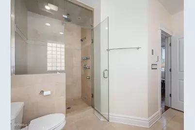 1037 W Monroe Street #3, Chicago, IL 60607 - Photo 11