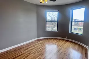 4949 S Calumet Ave, Chicago, IL 60653 - Photo 3