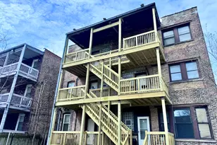 4949 S Calumet Ave, Chicago, IL 60653 - Photo 17